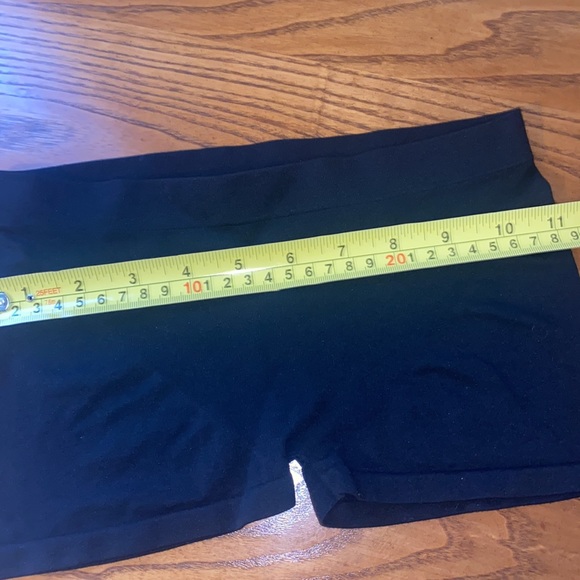 Ink Addict Booty Shorts - Picture 5 of 6